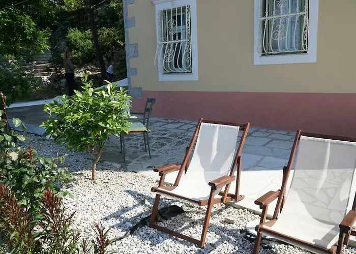 Apartment Gialos