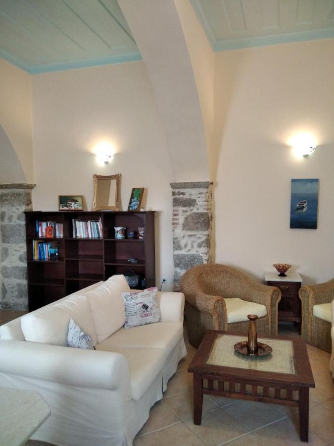 Apartment Gialos